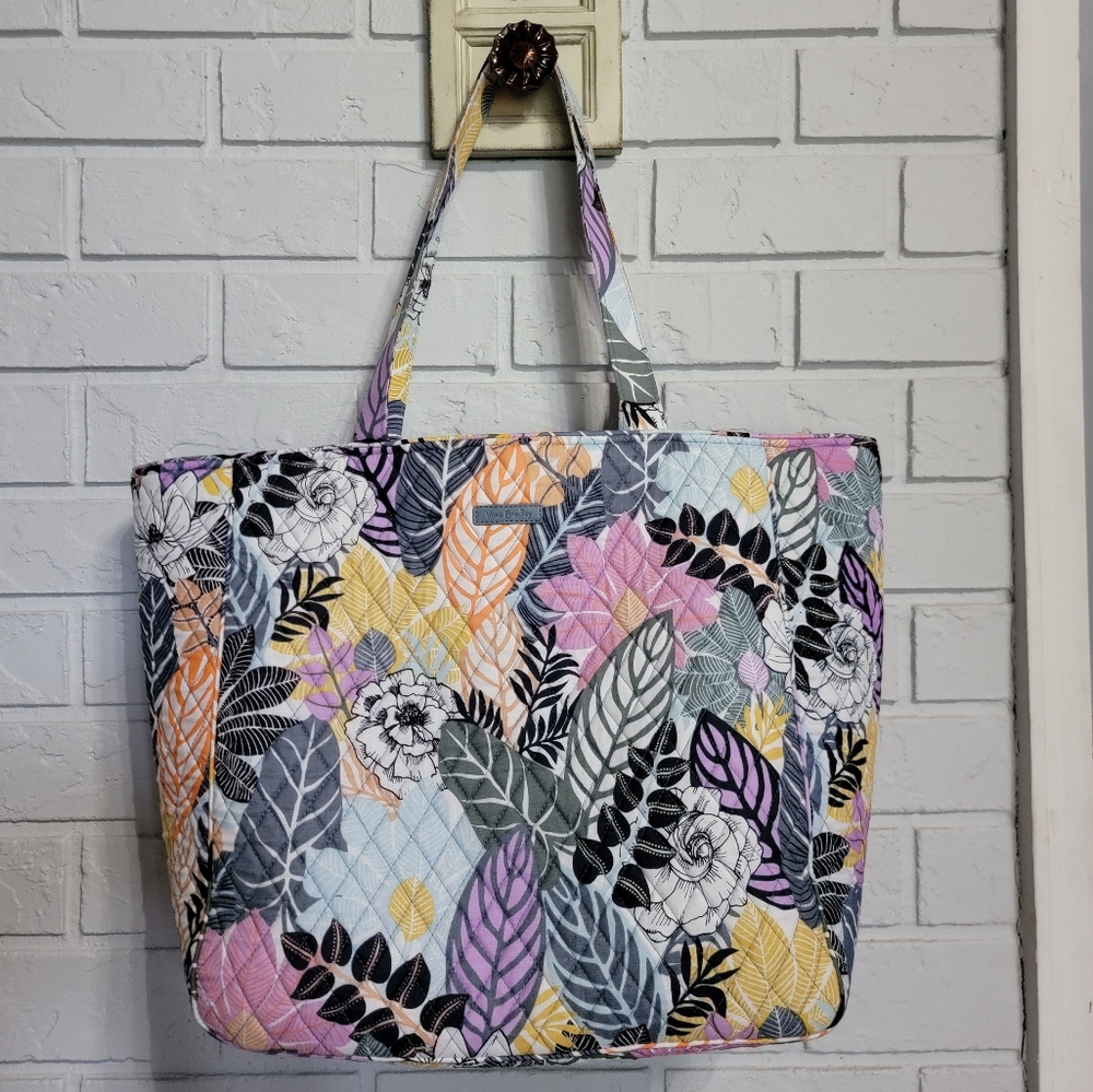 Vera Bradley Grand Tote 2.0